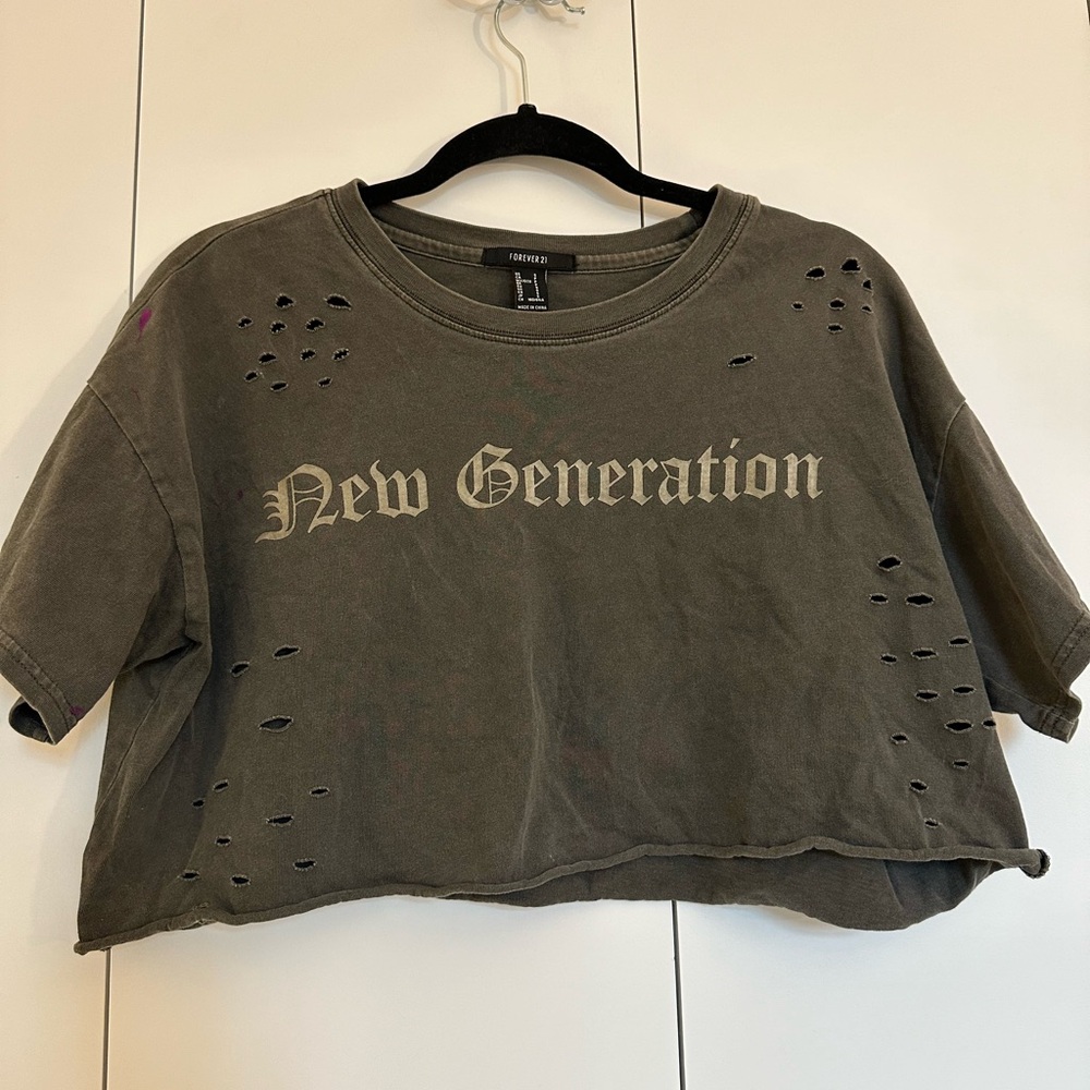 Cropped distressed cropped T-shirt